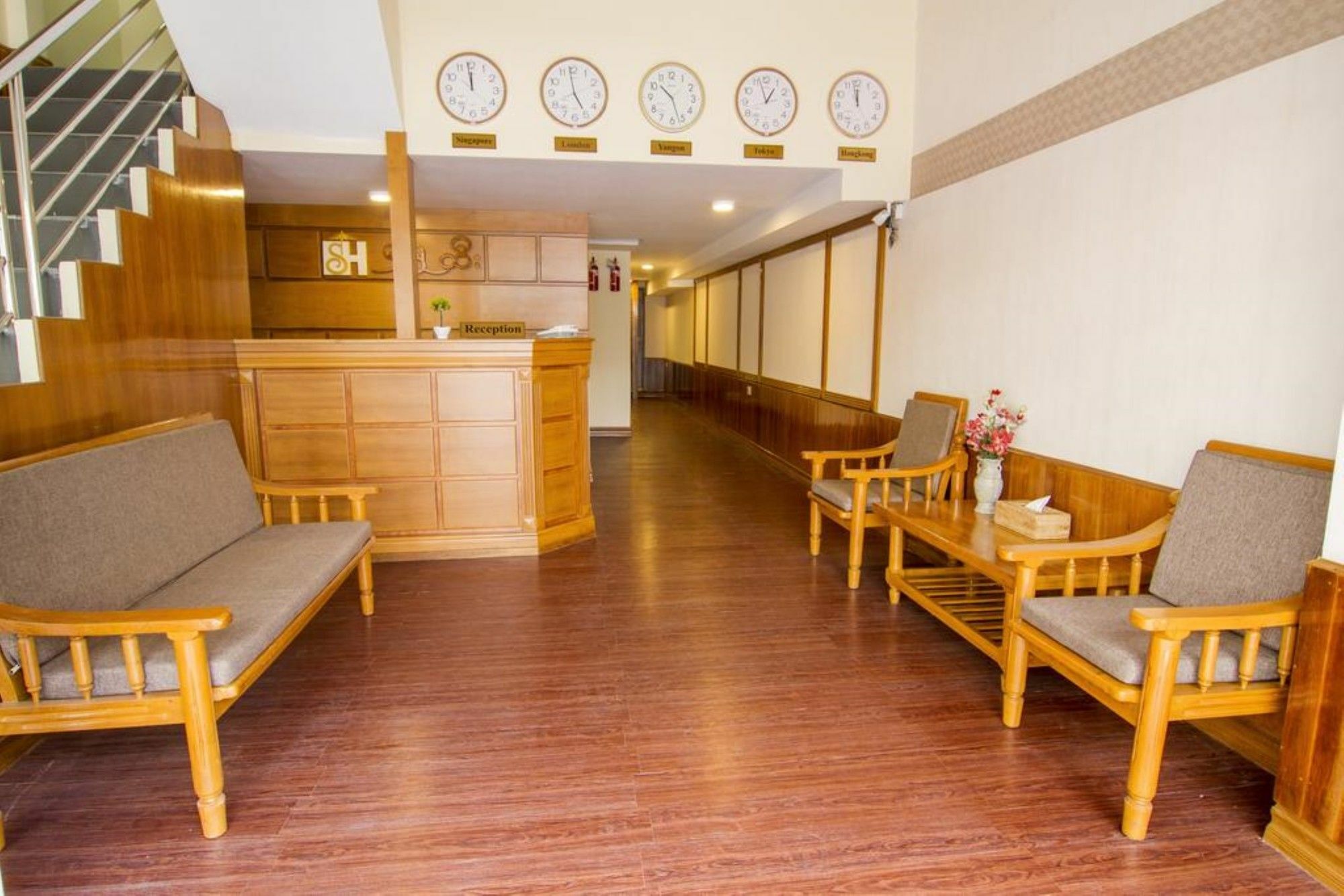 Shwe Htee Guest House Yangon Extérieur photo